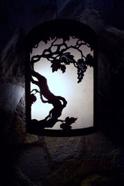 Grapevine sconce